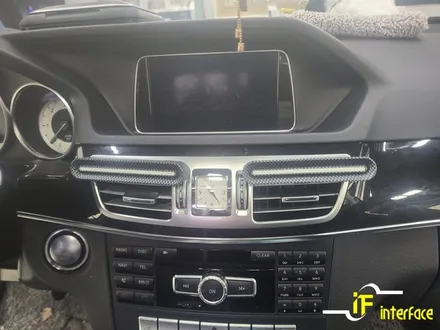 부산 김해 벤츠 w212 E클래스 12.3인치 안드로이드 올인원 블랙박스 장착 / 김해,양산,부산