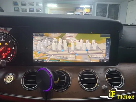 벤츠 w213 E220 불편한 순정 내비게이션 터치로 작동되는 아틀란 내비게이션 장착 / 김해,양산,부산