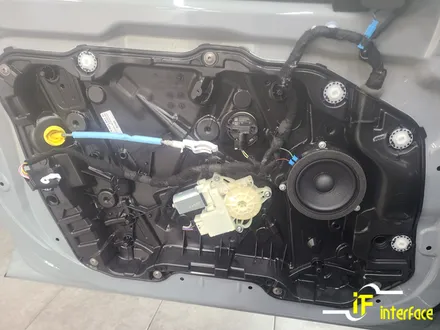 김해 진영 BMW 페이스리프트 3시리즈 AVI BM100 스피커 업그레이드 / 김해,양산,부산