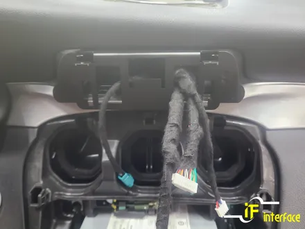 부산 김해 벤츠 W205 C클래스 12.3인치 와이드모니터 안드로이드 내비게이션 장착 / 김해,양산,부산