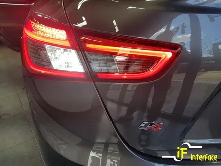 마세라티 기블리 락폴딩 광각미러 교체 실내 후진등 led 교체 시공 김해 장유 수입차 옵션 튜닝 인터페이스 / 김해,양산,부산