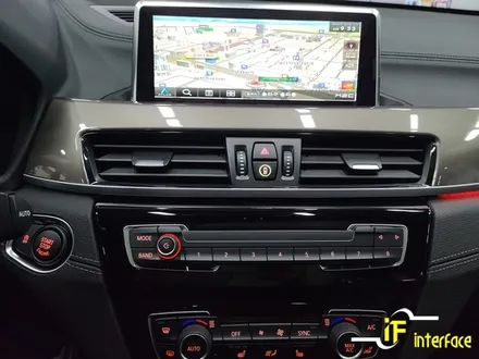 bmw x1 김해 수입차 내비게이션 M2C200A 안드로이드 셋탑 매립 / 김해,양산,부산