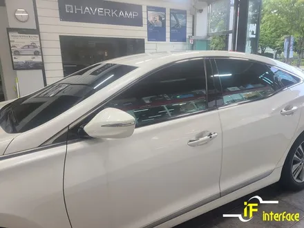 하버캠프 사파이어본드 신제품 썬팅 필름 그랜저 차량에 색상을 입히다 / 김해,양산,부산