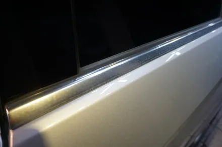 벤츠E220d 부산수입차크롬백화복원 예술이네~~ / 부산 금정구