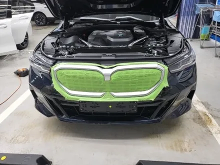 부산 BMW 5시리즈 그릴 랩핑 크롬-블랙 / 부산 금정구