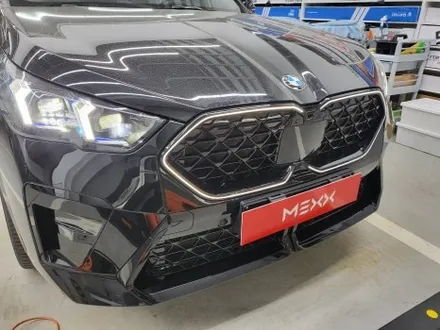 부산 BMW X2 그릴 랩핑 작업 / 부산 금정구