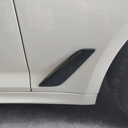 인천랩핑 bmw 5시리즈 g30 포인트랩핑 / 키드니그릴 / 사이드미러커버 / 휀다가니쉬몰딩 / bmw 5시리즈 랩핑 / 에이버리 블랙유광 / 인천 남동구 논현동