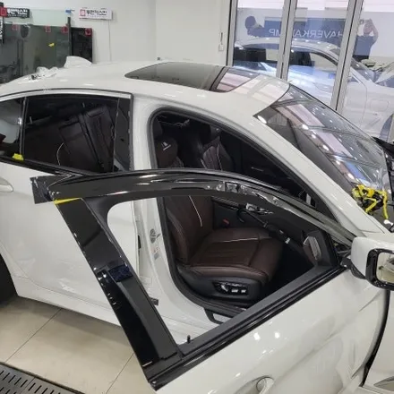 BMW 5시리즈 윈도우크롬 죽이기 / 생활보호PPF 작업 / 인천랩핑 전문점 투맨카스킨 / 인천 남동구 논현동