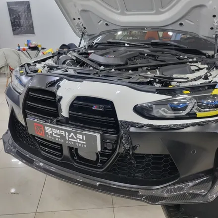 BMW M4 기존 사틴블랙 랩핑 제거 후 오토벨벳 문스톤 그레이 컬러로 전체랩핑 재 시공 해드렸습니다^^ 추가로 커스텀 데칼까지!/ BMW M4 랩핑 전문점 투맨카스킨 / 파주랩핑 / 인천 남동구 논현동