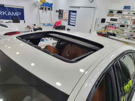 BMW 5시리즈 루프스킨 잘하는곳 / 블랙ppf 루프스킨 / 최고의 광도, 발수력, 필름 수명까지 랩핑지보다 한수 위 / 인천ppf잘하는곳 / 인천 서구, 부평, 부천