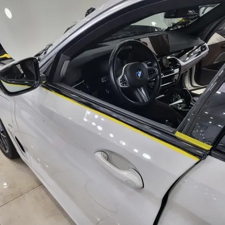 BMW 5시리즈 윈도우크롬 죽이기 / 생활보호PPF 작업 / 인천랩핑 전문점 투맨카스킨 / 인천 남동구 논현동