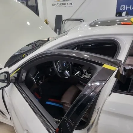 BMW 5시리즈 윈도우크롬 죽이기 / 생활보호PPF 작업 / 인천랩핑 전문점 투맨카스킨 / 인천 남동구 논현동