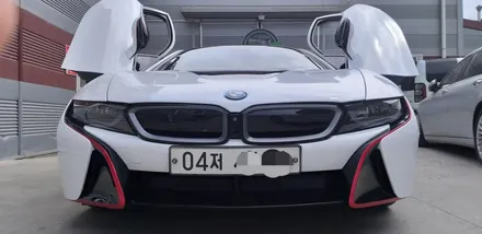 인천랩핑 BMW i8 화이트랩핑 / i8 랩핑 전문점 / 깔끔한 화이트 슈트를 입은 느낌 / 청라랩핑 / 인천 남동구 논현동