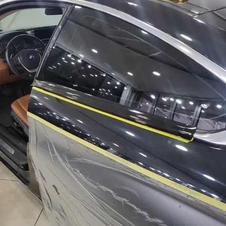 BMW 4쿠페 F바디차량 윈도우 크롬죽이기 / 3m2080 유광블랙으로 시공 / 안산랩핑 전문점 / 투맨카스킨 / 인천 남동구 논현동