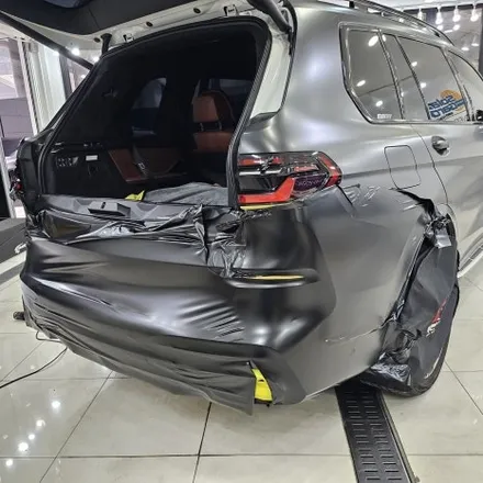 BMW X7 사고 수리 후 재시공! 다시 완벽하게 복원된 사틴블랙 랩핑 │ 인천 랩핑 전문점 투맨카스킨 / 인천 남동구 논현동