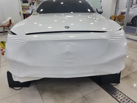 벤츠 E클래스 E300 전체 랩핑 잘하는곳 / 화이트 골드 스파클 랩핑 / 자녀분께 선물로 랩핑해주신 멋진 부모님~! / 벤츠 랩핑 전문점 / 노원구 랩핑 / / 인천 서구, 부평, 부천