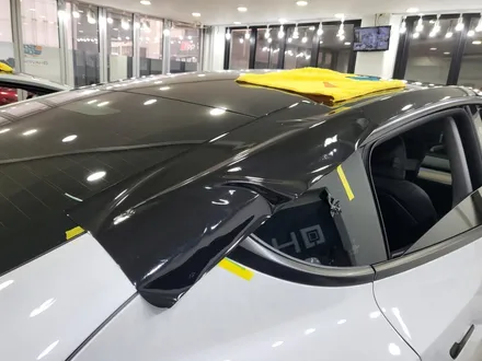 테슬라 모델Y 3m2080 유광블랙으로 필러랩핑 / 필러죽이기 / 모델Y랩핑 전문점 / 인천랩핑 투맨카스킨 / 인천 서구, 부평, 부천