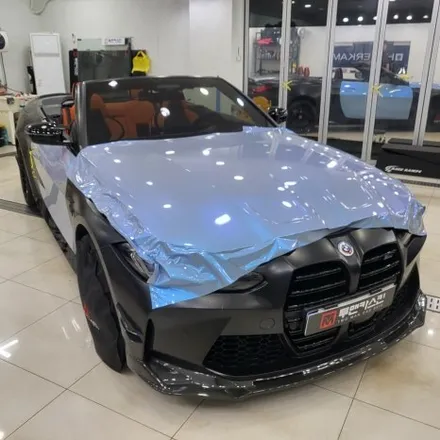 BMW M4 기존 사틴블랙 랩핑 제거 후 오토벨벳 문스톤 그레이 컬러로 전체랩핑 재 시공 해드렸습니다^^ 추가로 커스텀 데칼까지!/ BMW M4 랩핑 전문점 투맨카스킨 / 파주랩핑 / 인천 남동구 논현동