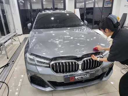 BMW 5시리즈 PPF 잘하는곳 / 보닛 ppf , 트렁크 ppf / 루프는 블랙ppf / 크롬딜리트까지 완벽하게 변신완료 / 인천 ppf 전문점 / 인천 서구, 부평, 부천