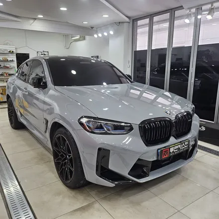 인천랩핑 BMW X4 m 차량에 퀄리티 높은 루프스킨 작업 진행 해드렸습니다^^ / 3m2080 유광블랙 / 인천 남동구 논현동