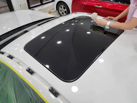 BMW 5시리즈 루프스킨 잘하는곳 / 블랙ppf 루프스킨 / 최고의 광도, 발수력, 필름 수명까지 랩핑지보다 한수 위 / 인천ppf잘하는곳 / 인천 서구, 부평, 부천