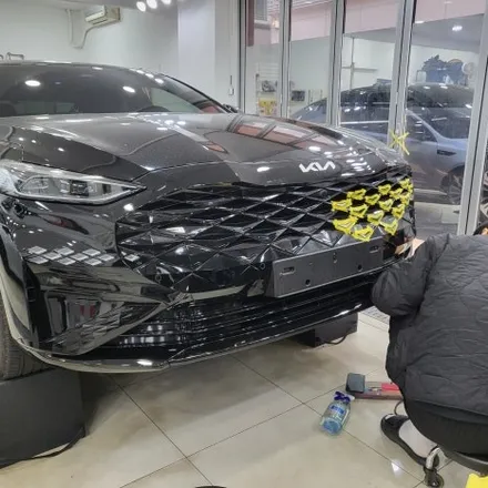 기아 K8 전면부만 크롬죽이기 / 3m2080 유광블랙으로 시공 완료 / 인천랩핑 / 인천 남동구 논현동