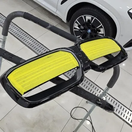 BMW ix3 그릴랩핑 사이드미러랩핑 디퓨져랩핑 / 3m2080 유광블랙 / 인천 남동구 논현동