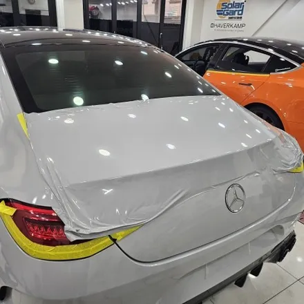 벤츠 CLS450 뒷범퍼·트렁크 사고 복원 랩핑 – 에이버리데니슨 글로스 그레이 필름 시공 / 인천 남동구 논현동