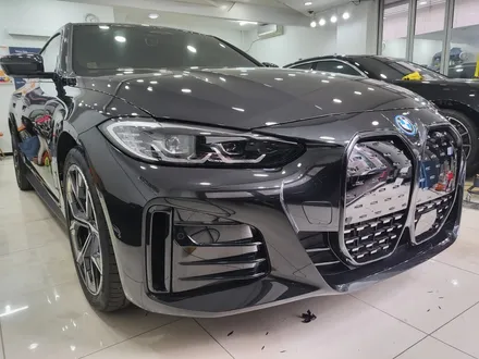 BMW i4 그릴 랩핑 / 그릴랩핑으로 조금더 스포티하게 연출하기 / 인천랩핑 / bmw i4 랩핑 전문점 / 그릴랩핑 전문점 / 인천 서구, 부평, 부천