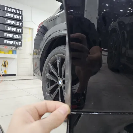 BMW X4 블랙 차량 생활보호PPF & 스포일러 + 블랙 레터링 작업 / 인천 남동구 논현동