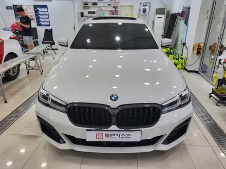 BMW 5시리즈 루프스킨 잘하는곳 / 블랙ppf 루프스킨 / 최고의 광도, 발수력, 필름 수명까지 랩핑지보다 한수 위 / 인천ppf잘하는곳 / 인천 서구, 부평, 부천