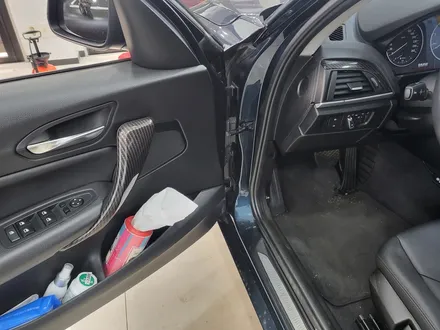 BMW 118d 실내 카본 랩핑 잘하는곳 / 밋밋했던 인테리어에서 고급스러운 느낌으로 변신 / 김포랩핑 김포시랩핑 김포ppf 김포시ppf / 인천 서구, 부평, 부천