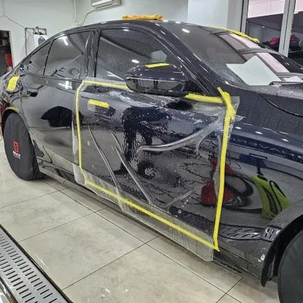 BMW i5 전체 PPF 작업 및 아이코닉글로우 그릴 유광블랙 랩핑 / 인천PPF 전문 / 인천 남동구 논현동
