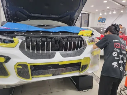 BMW x6 무광 ppf 잘하는곳 / 전체랩핑 진행 후 전면부 보호를 위해 프론트PPF 패키지 진행 해드렸습니다 / 사틴화이트랩핑 / 인천ppf 전문점 / 인천 서구, 부평, 부천