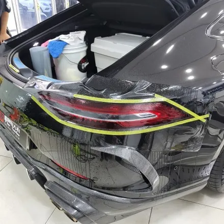 벤츠 AMG GT 4도어 쿠페 포인트 랩핑으로 차량을 더욱더 유니크하게 꾸며드렸습니다 / 3m2080 사틴화이트 / 인천랩핑 전문점 투맨카스킨 / 인천 서구, 부평, 부천