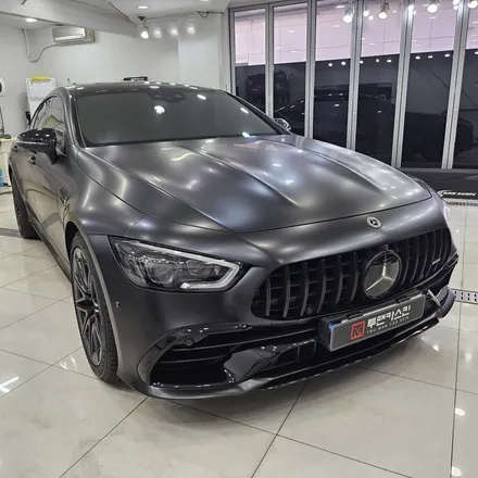 벤츠 GT43 AMG 기존 랩핑지 제거 후 사틴블랙 전체랩핑 시공 완료 / 인천 남동구 논현동