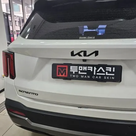 기아 쏘렌토 전·후면 블랙 엠블럼·레터링 교체 | 인천 랩핑 전문점 투맨카스킨 / 인천 남동구 논현동