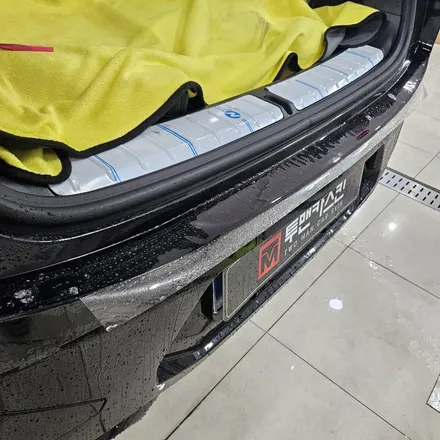 BMW X4 블랙 차량 생활보호PPF & 스포일러 + 블랙 레터링 작업 / 인천 남동구 논현동