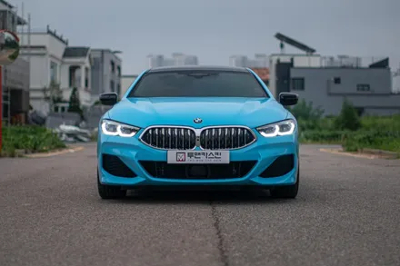 [투맨카스킨] BMW 8시리즈 전체랩핑 / 멋진 차량에 유니크한 색상을 입히다 / 3m2080 스카이블루 / 인천 서구, 부평, 부천