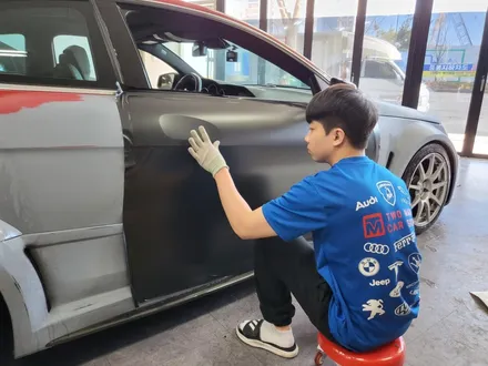 인천랩핑 벤츠 C63AMG 전체랩핑 / 유명유튜버님 차량 / 사틴블랙락그레이메탈릭 / 에이버리데니슨 / 송도랩핑 / 논현랩핑 / 시흥랩핑 / 김포랩핑 / 청라랩핑 / 인천 서구, 부평, 부천