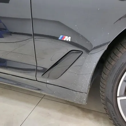 인천랩핑 BMW 5시리즈 530i 크롬죽이기 크롬딜리트 작업으로 조금 더 스포티한 차량으로 만들어 드렸습니다^^ / 3m2080 유광블랙 사용 / 인천 남동구 논현동