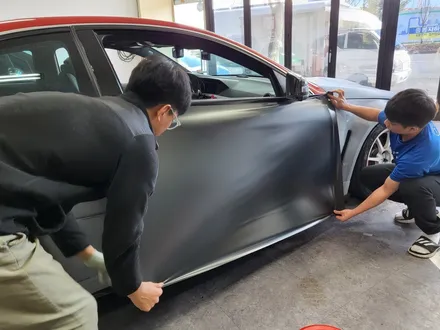 인천랩핑 벤츠 C63AMG 전체랩핑 / 유명유튜버님 차량 / 사틴블랙락그레이메탈릭 / 에이버리데니슨 / 송도랩핑 / 논현랩핑 / 시흥랩핑 / 김포랩핑 / 청라랩핑 / 인천 서구, 부평, 부천