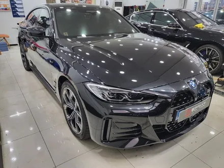 BMW i4 그릴 랩핑 / 그릴랩핑으로 조금더 스포티하게 연출하기 / 인천랩핑 / bmw i4 랩핑 전문점 / 그릴랩핑 전문점 / 인천 서구, 부평, 부천