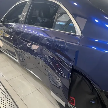 인천랩핑 벤츠 S63 amg 기존랩핑 제거 후 BMW 탄자나이트 컬러로 전체랩핑 진행 / 추가로 부분 실버크롬랩핑으로 고급스럽게 만들어 드렸습니다 / 인천 남동구 논현동