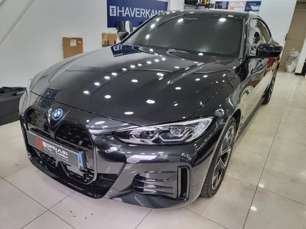 BMW i4 그릴 랩핑 / 그릴랩핑으로 조금더 스포티하게 연출하기 / 인천랩핑 / bmw i4 랩핑 전문점 / 그릴랩핑 전문점 / 인천 서구, 부평, 부천