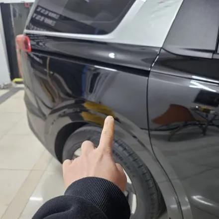기아 카니발 하이리무진 전체 크롬죽이기 작업 및 휠 랩핑으로 조금 더 유니크한 카니발로 꾸미기 / 엠블럼 교체 / 인천 남동구 논현동