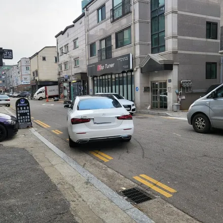 벤츠 E클래스 루프스킨 / 블랙PPF 필름으로 도장면도 보호하고 드레스업도 해드렸습니다^^ / 인천ppf전문점 투맨카스킨 / 인천 남동구 논현동