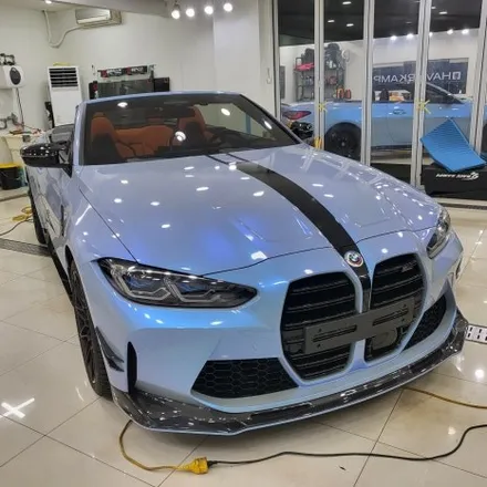 BMW M4 기존 사틴블랙 랩핑 제거 후 오토벨벳 문스톤 그레이 컬러로 전체랩핑 재 시공 해드렸습니다^^ 추가로 커스텀 데칼까지!/ BMW M4 랩핑 전문점 투맨카스킨 / 파주랩핑 / 인천 남동구 논현동