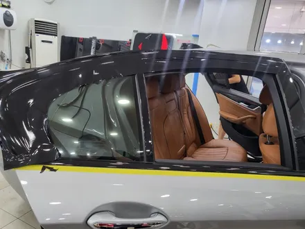 BMW 5시리즈 G30 랩핑잘하는곳 / 전체 크롬딜리트로 차량을 더욱 포스있게 변신완료 / 루프스킨 / 라이트필름 톤다운 / 서산랩핑 서산시랩핑 서산ppf 서산시ppf / 인천 서구, 부평, 부천