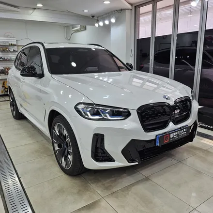 BMW ix3 그릴랩핑 사이드미러랩핑 디퓨져랩핑 / 3m2080 유광블랙 / 인천 남동구 논현동